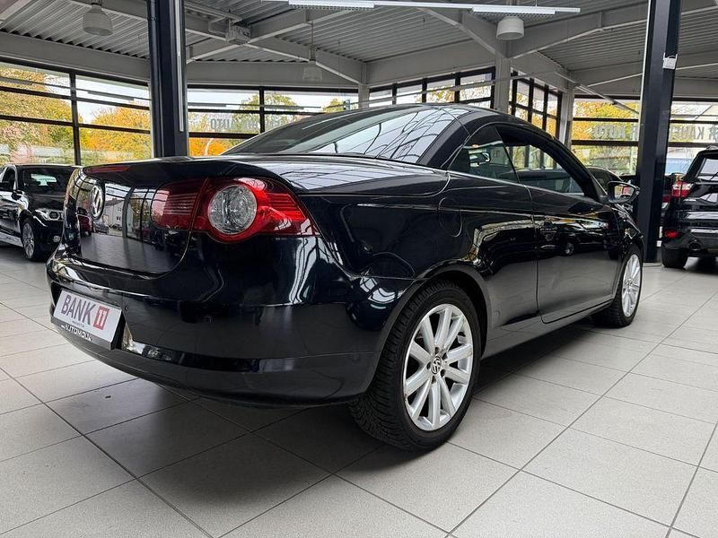 Gebraucht VW Eos 122 PS (89 kW) 2010 Schwarz Cabrio