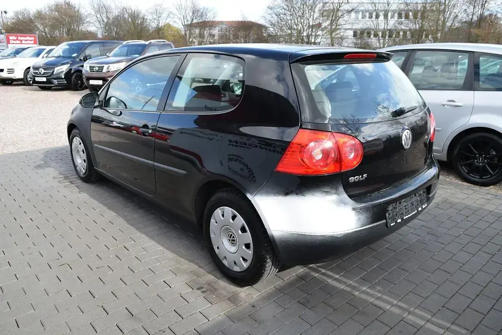 Gebraucht VW Golf IV Trendline 75 PS (55 kW) 2004 Rot Limousine