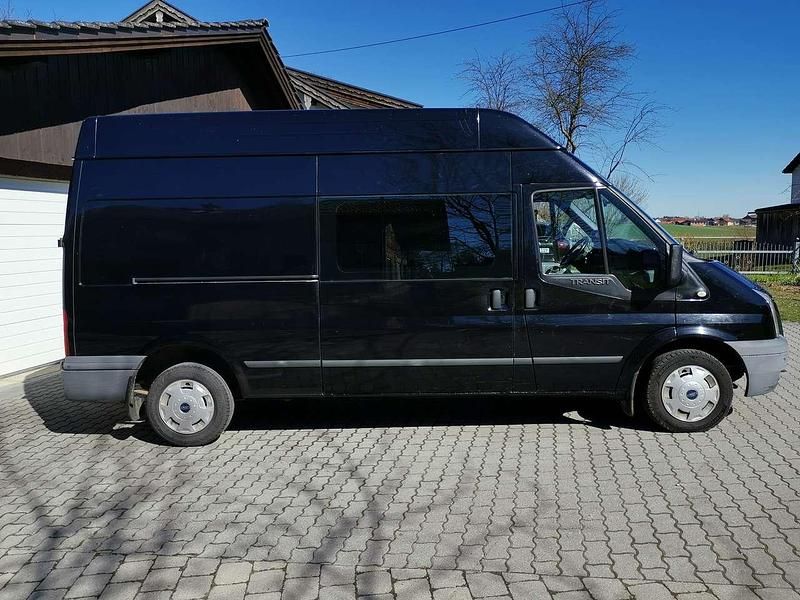 Gebraucht Ford Transit Trend 140 PS (102 kW) 2013 Schwarz Van