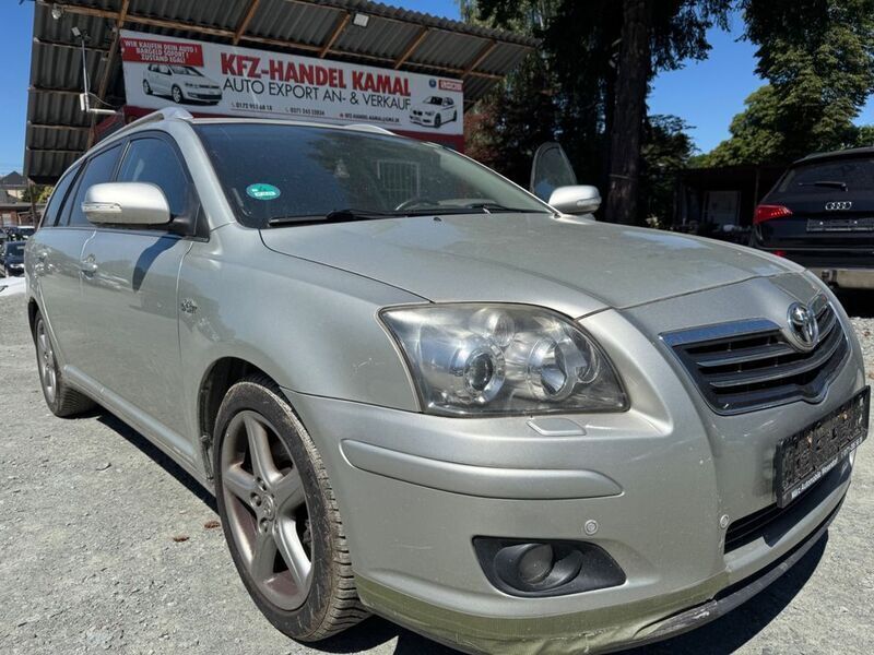 Silber Gebraucht 2008 Toyota Avensis Executive Kombi | 1.999 € (Superpreis) - Bild 1/4