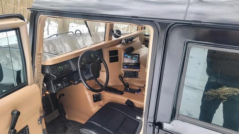 Gebraucht Hummer H1 150 PS (110 kW) 1994 Schwarz SUV