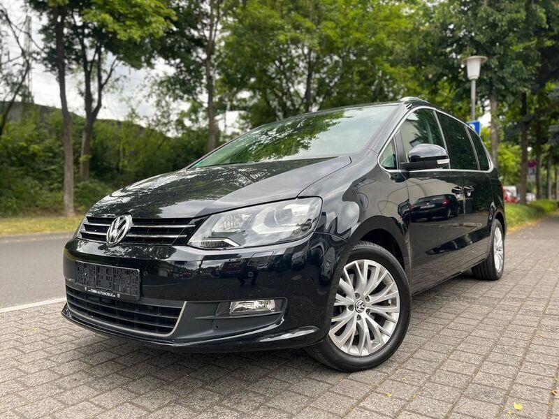 Schwarz Gebraucht 2011 VW Sharan Comfortline Van / Kleinbus | 8.690 € (Guter Preis) - Bild 1/4