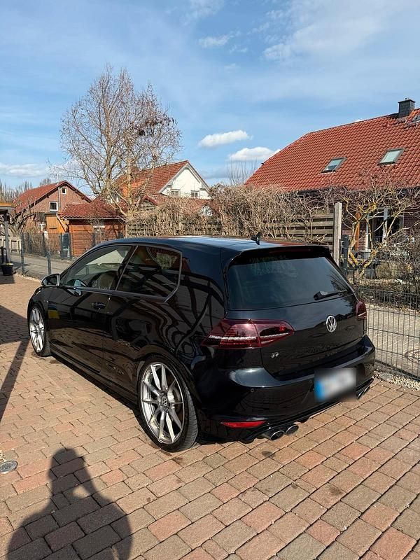 Gebraucht VW Golf 413 PS (303 kW) 2015 Schwarz Coupé