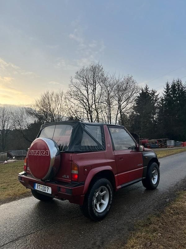 Andere farben Gebraucht 1993 Suzuki Vitara SUV | 7.499 € - Bild 1/4