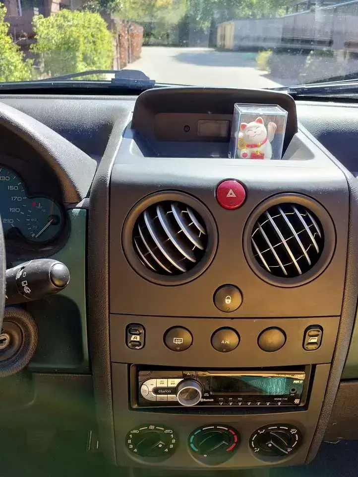 Gebraucht Citroën Berlingo 75 PS (55 kW) 2004 Beige Van / Kleinbus