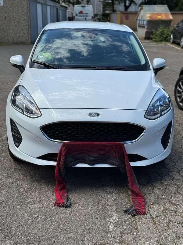 Weiß Gebraucht 2018 Ford Fiesta S Kleinwagen | 5.600 € (Superpreis) - Bild 1/4