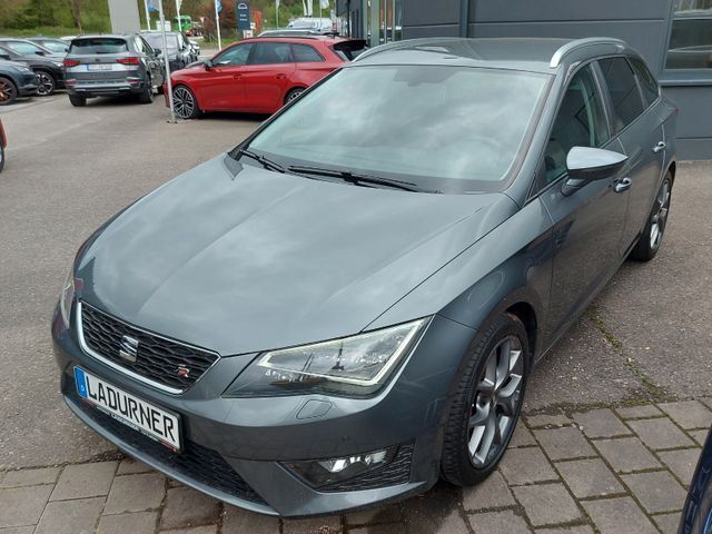 Grau Gebraucht 2015 Seat Leon ST FR Kombi | 15.530 € (Teuer) - Bild 1/4