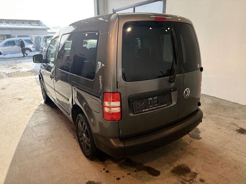 Gebraucht VW Caddy Trendline 102 PS (75 kW) 2012 Grau Van / Kleinbus