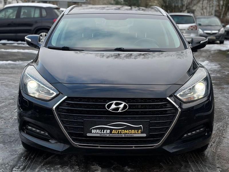 Gebraucht Hyundai i40 141 PS (103 kW) 2016 Schwarz Limousine