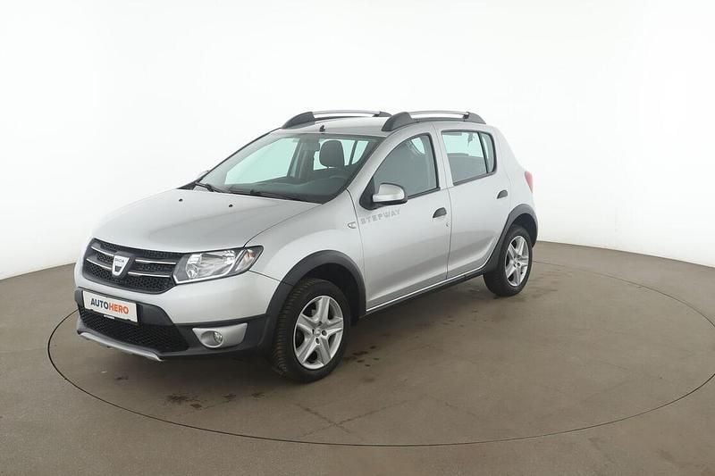 Używany Dacia Sandero Prestige 90 KM (66 kW) 2015 Sedan/Limuzyna