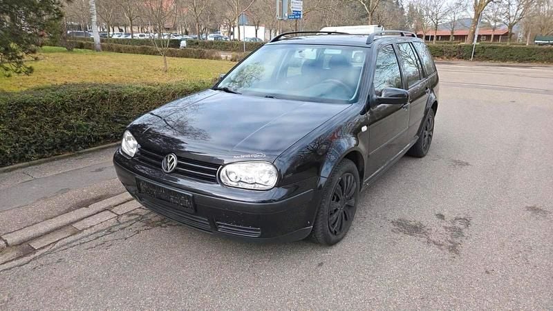 Schwarz Gebraucht 2002 VW Golf IV Kombi | 1.550 € (Fairer Preis) - Bild 1/4