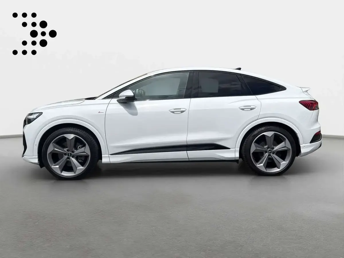 Gebraucht Audi Q4 Sportback e-tron S-Line 219 kW (299 PS) 2023 Gletscherweiß metallic SUV