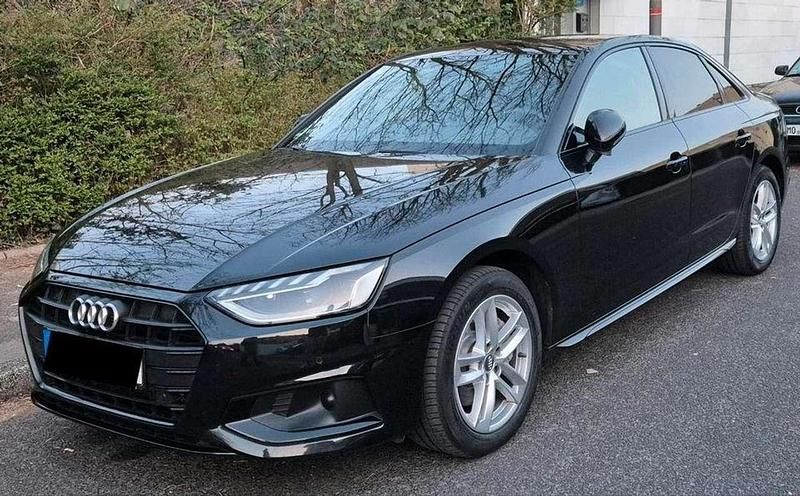 Schwarz Gebraucht 2021 Audi A4 Advanced Limousine | 23.300 € (Guter Preis) - Bild 1/4