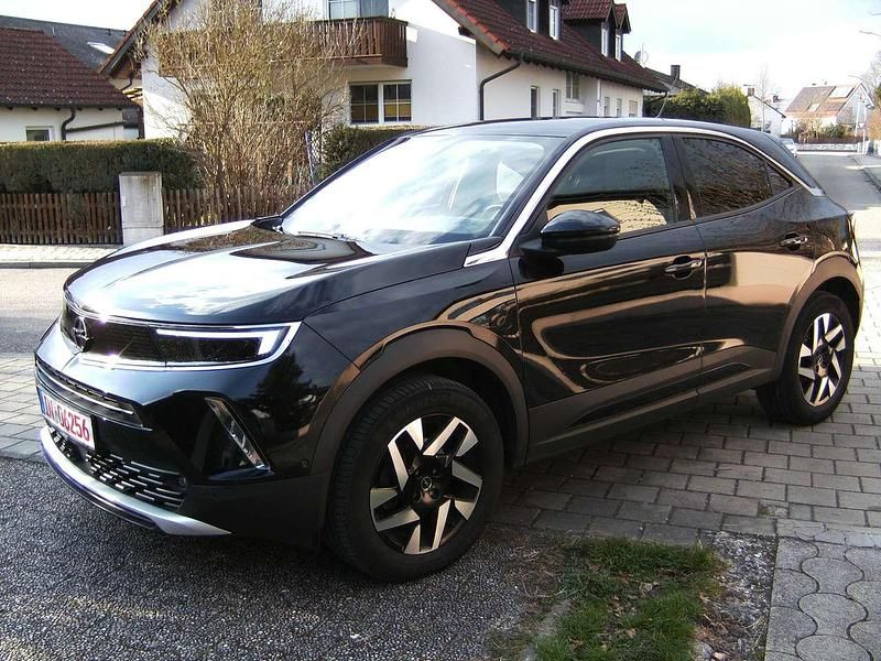 Gebraucht Opel Mokka Elegance 131 PS (96 kW) 2021 Diamant schwarz/karbon schwarz SUV