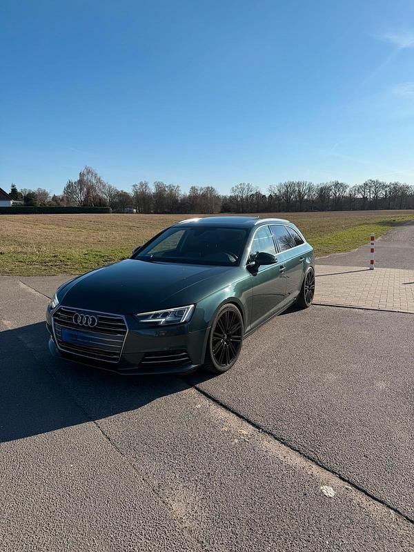 Gebraucht Audi A4 272 PS (200 kW) 2016 Grün Kombi