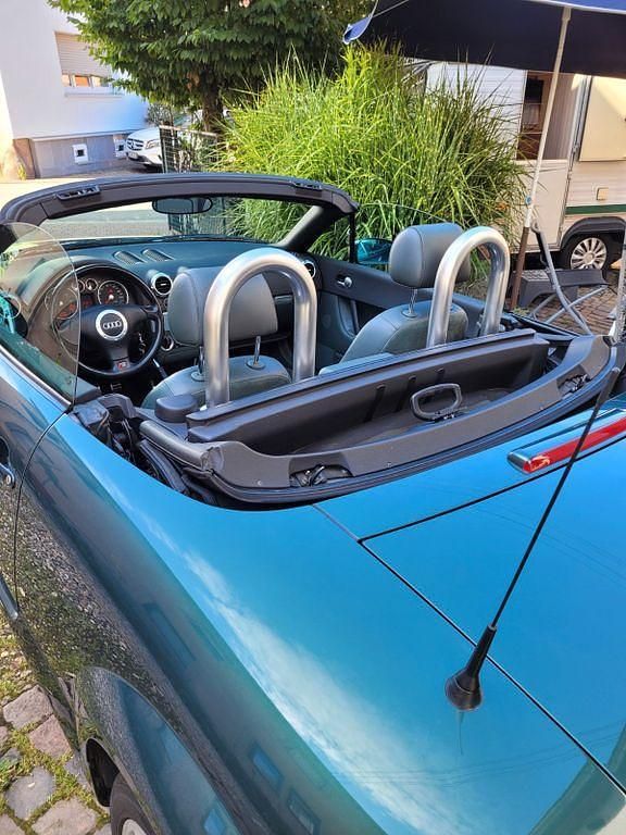 Grün Gebraucht 1999 Audi TT Roadster Sport Cabrio | 5.800 € (Guter Preis) - Bild 1/4