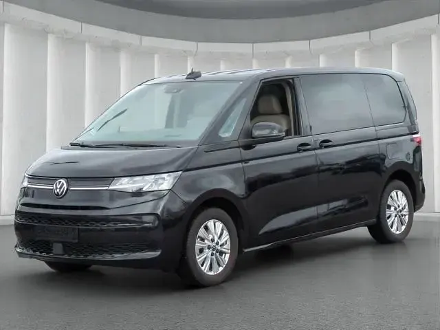 Gebraucht VW Multivan Life 150 PS (110 kW) 2024 Deep black perleffekt Van / Kleinbus