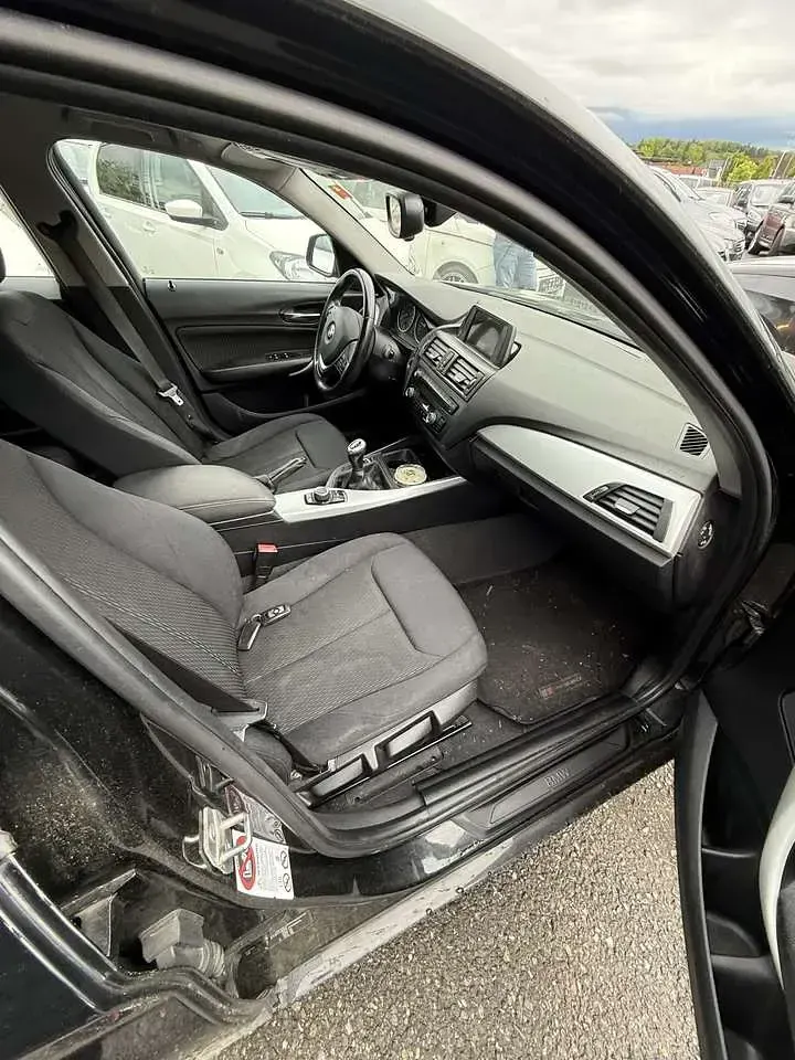 Gebraucht BMW 114 102 PS (75 kW) 2012 Schwarz 2 Kleinwagen