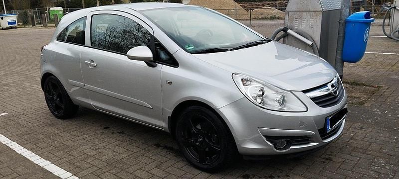 Gebraucht Opel Corsa 58 PS (42 kW) 2006 Silber Kleinwagen