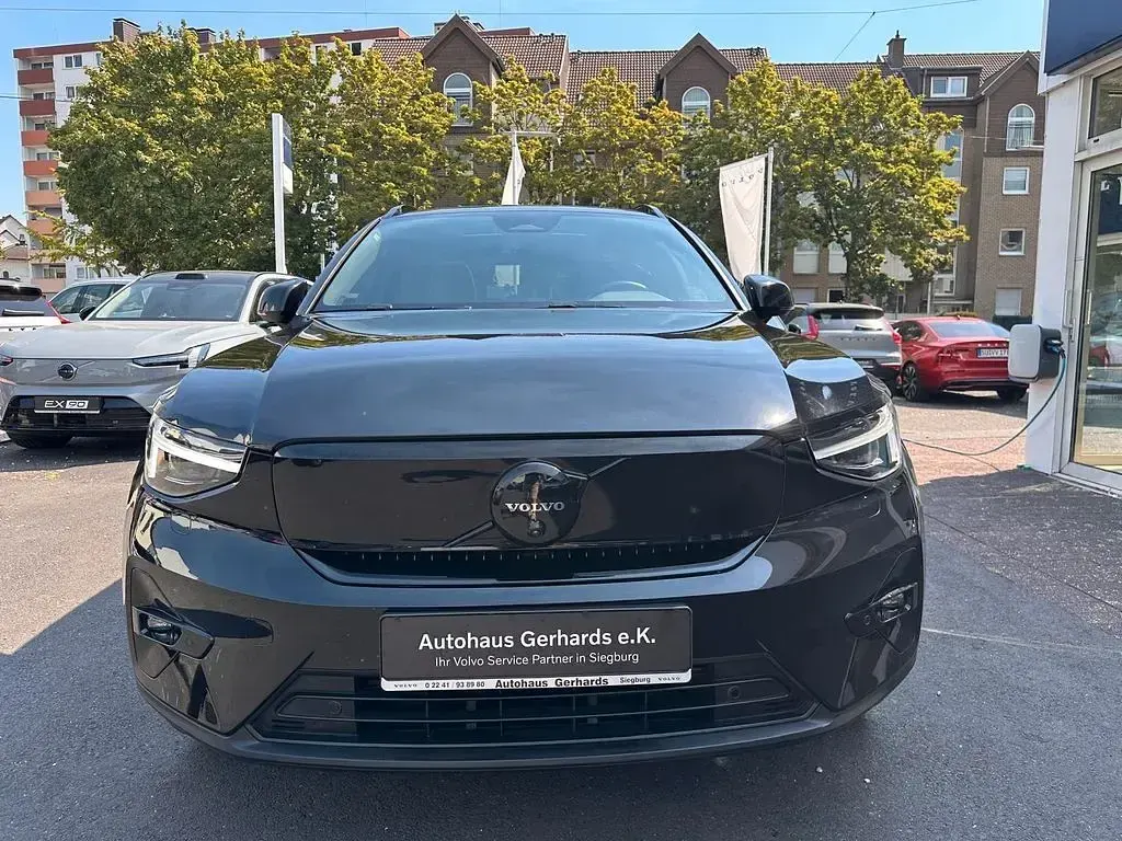 Gebraucht Volvo EX40 Ultra 185 kW (252 PS) 2025 Schwarz SUV