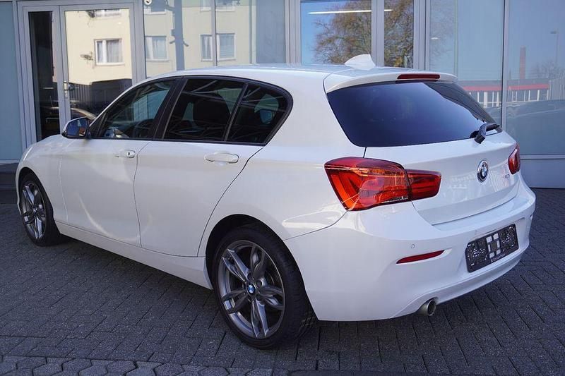 Gebraucht BMW 118 136 PS (100 kW) 2019 Weiß Kleinwagen