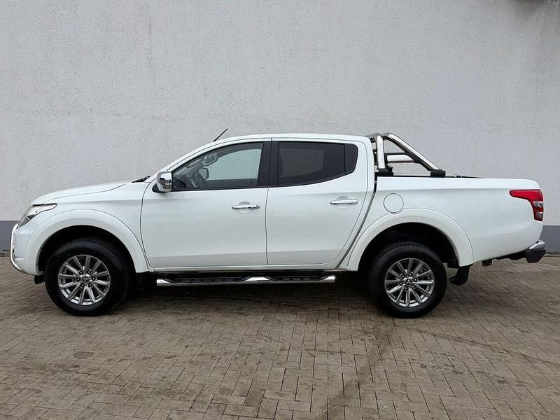 Gebraucht Mitsubishi L200 Plus 181 PS (133 kW) 2015 Weiß Pickup
