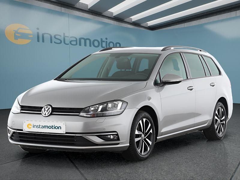 Gebraucht VW Golf VIII 150 PS (110 kW) 2020 Silber Kombi
