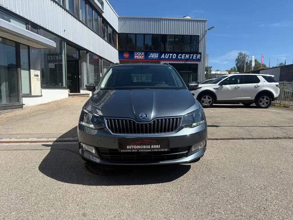Gebraucht Skoda Fabia 90 PS (66 kW) 2017 Grau Kombi