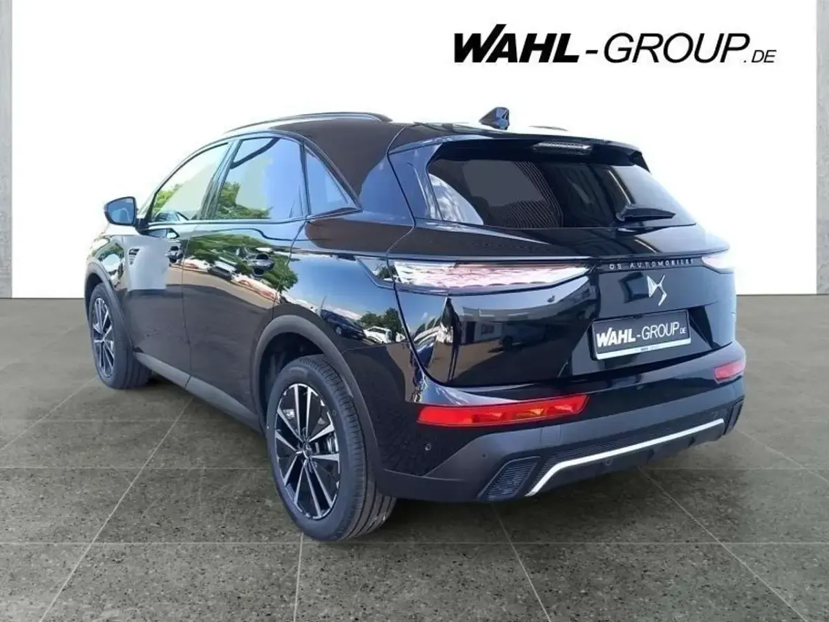 Gebraucht DS Automobiles DS7 Crossback 131 PS (96 kW) 2025 Perla neraschwarz SUV