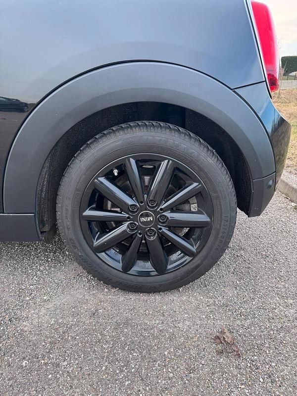 Gebraucht Mini One D 95 PS (69 kW) 2018 Schwarz Kleinwagen