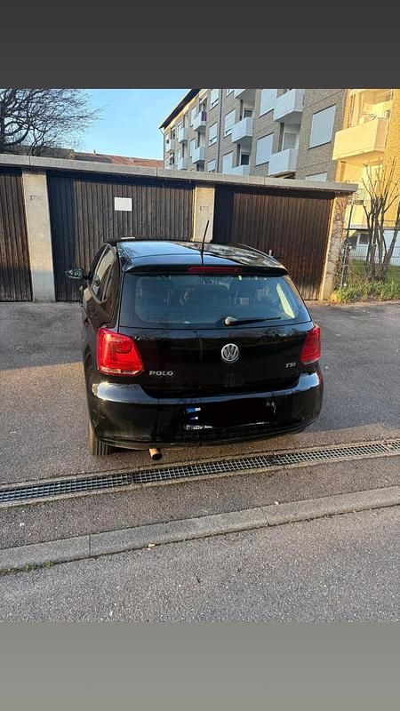 Gebraucht VW Polo 90 PS (66 kW) 2014 Schwarz Kleinwagen