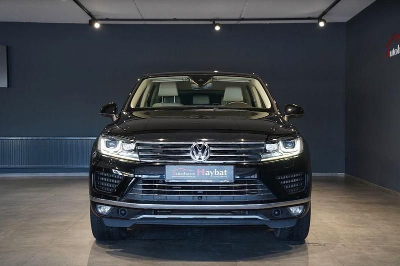 Gebraucht VW Touareg Terrain Tech 262 PS (192 kW) 2017 Schwarz SUV