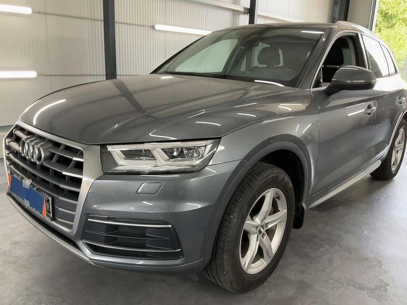 Grau Gebraucht 2018 Audi Q5 Sport SUV | 30.950 € (Fairer Preis) - Bild 1/4