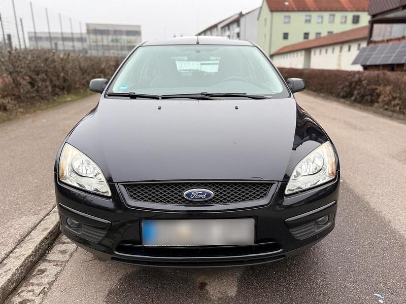 Gebraucht Ford Focus 101 PS (74 kW) 2007 Schwarz Limousine
