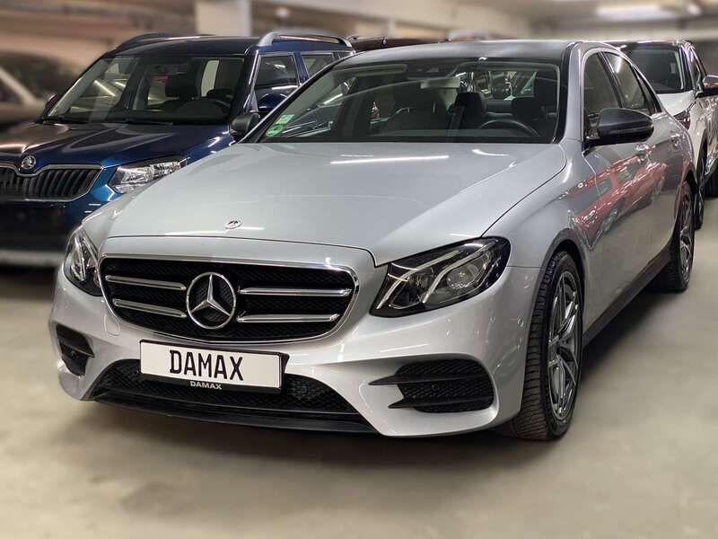 Iridiumsilber metalliclack Gebraucht 2019 Mercedes E300 AMG Limousine | 29.990 € (Superpreis) - Bild 1/4