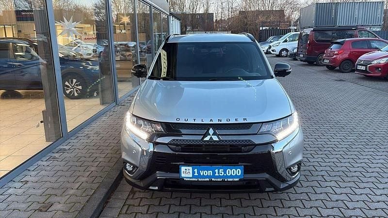 Gebraucht Mitsubishi Outlander Spirit+ 150 PS (110 kW) 2020 Silber SUV