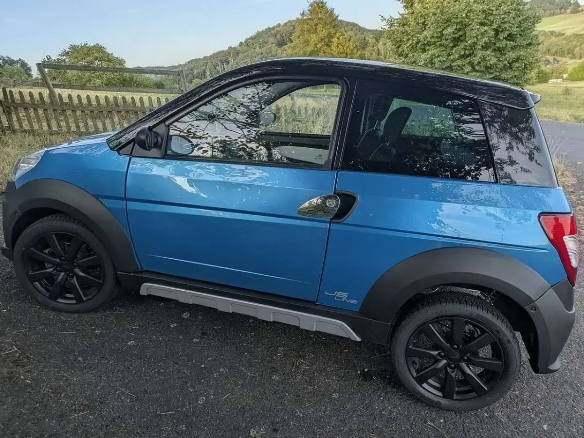 Gebraucht Ligier IXO 5 PS (3 kW) 2014 Blau Kleinwagen