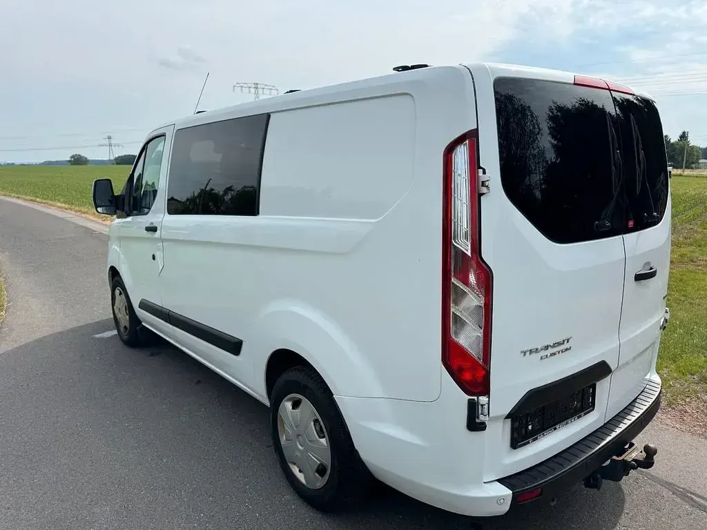 Gebraucht Ford Transit Trend 131 PS (96 kW) 2018 Weiß Kombi