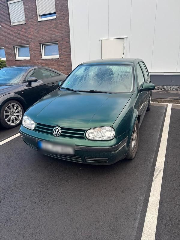 Grün Gebraucht 1998 VW Golf IV Limousine | 599 € (Superpreis) - Bild 1/2