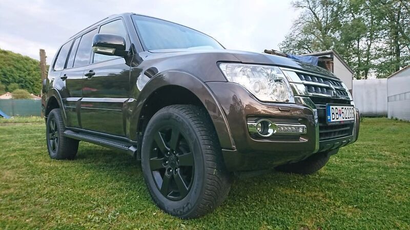 Gebraucht Mitsubishi Pajero 190 PS (139 kW) 2017 Braun SUV