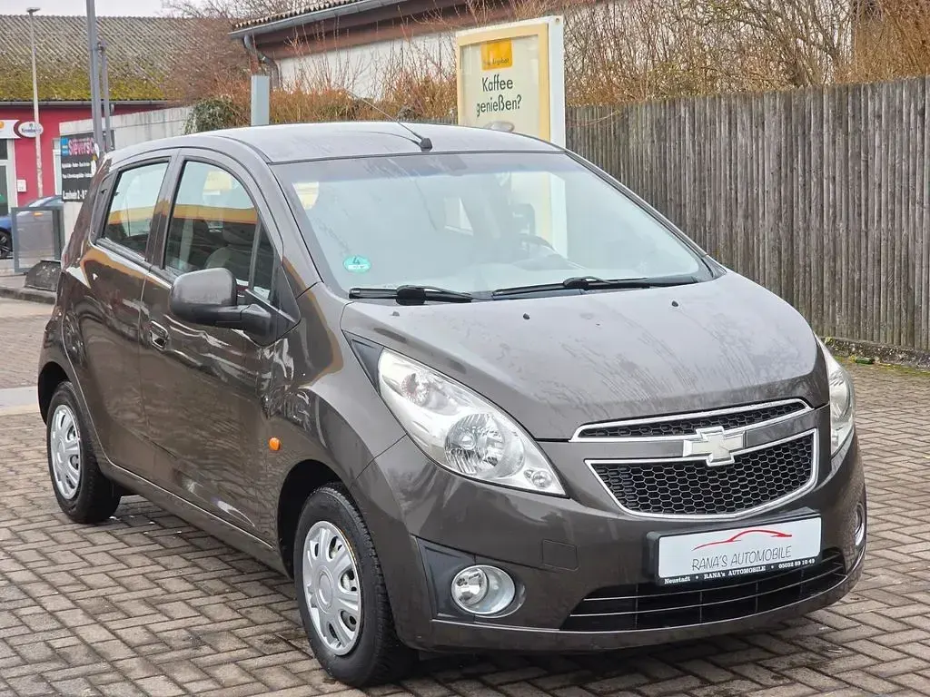 Gebraucht Chevrolet Spark LS 68 PS (50 kW) 2011 Braun Kleinwagen