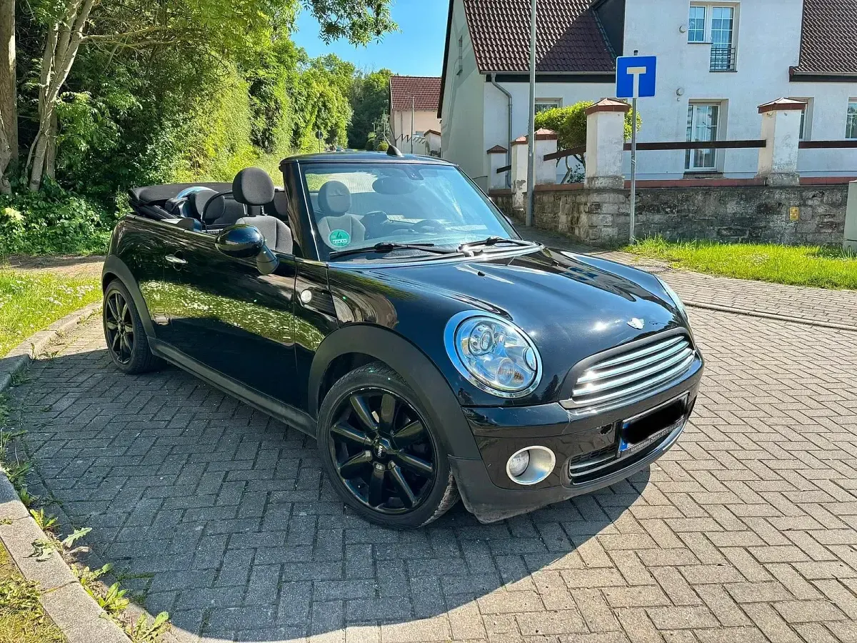 Occasion Mini Cooper Cabriolet 98 PK (72 kW) 2010 Zwart Cabriolet