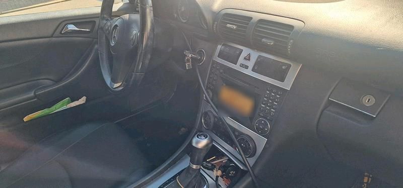 Gebraucht Mercedes CLC200 184 PS (135 kW) 2009 Silber Kleinwagen