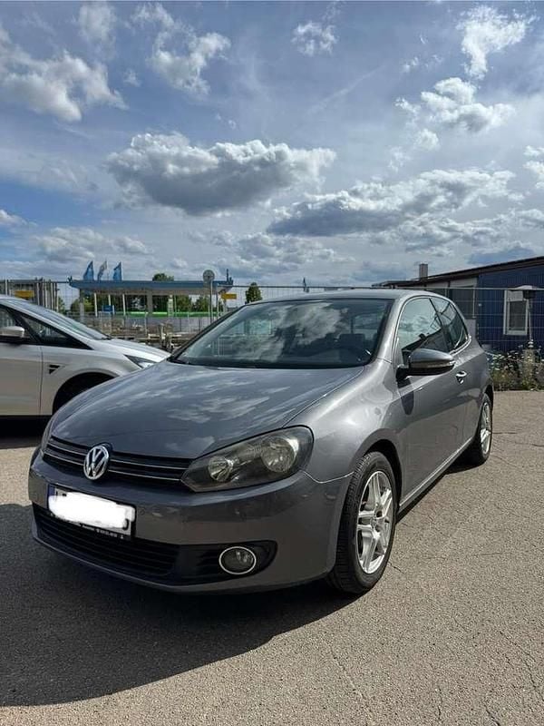 Grau Gebraucht 2009 VW Golf VI Comfortline Limousine | 3.999 € (Fairer Preis) - Bild 1/4