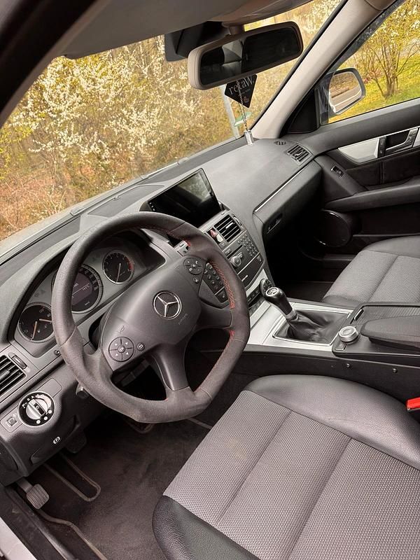 Gebraucht Mercedes C200 184 PS (135 kW) 2007 Silber Limousine