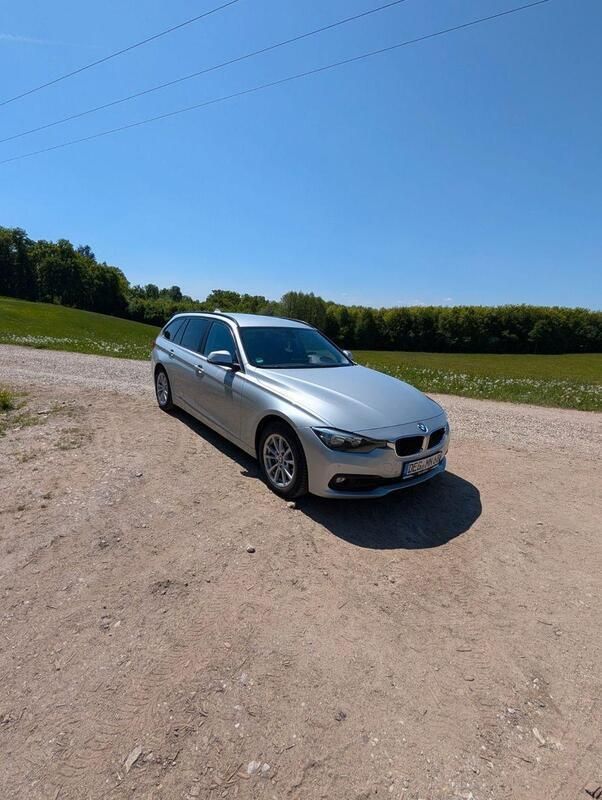 Silber Gebraucht 2016 BMW 318 Kombi | 8.800 € (Fairer Preis) - Bild 1/4