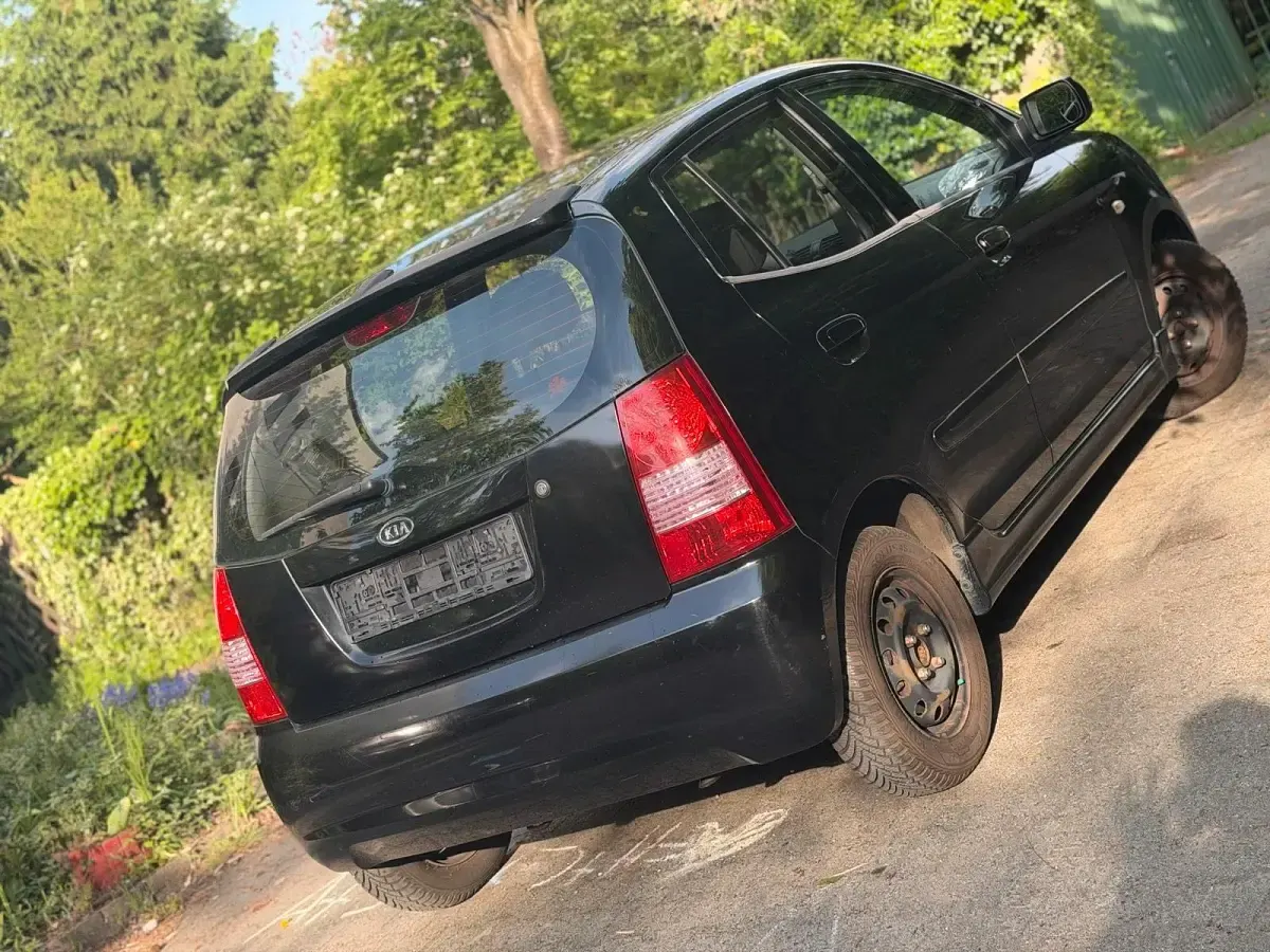 Brugt Kia Picanto 65 HK (47 kW) 2004 Sort Hatchback