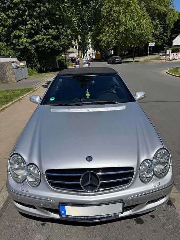 Silber Gebraucht 2005 Mercedes CLK200 Avantgarde Cabrio | 5.000 € (Fairer Preis) - Bild 1/4