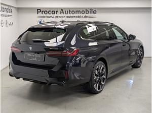 Gebraucht BMW i5 M Sport 250 kW (340 PS) 2026 Schwarz (m carbonschwarz) Kombi