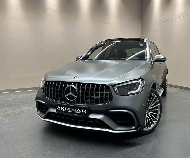 Grau Gebraucht 2020 Mercedes GLC63 AMG AMG SUV | 65.800 € (Etwas zu teuer) - Bild 1/4